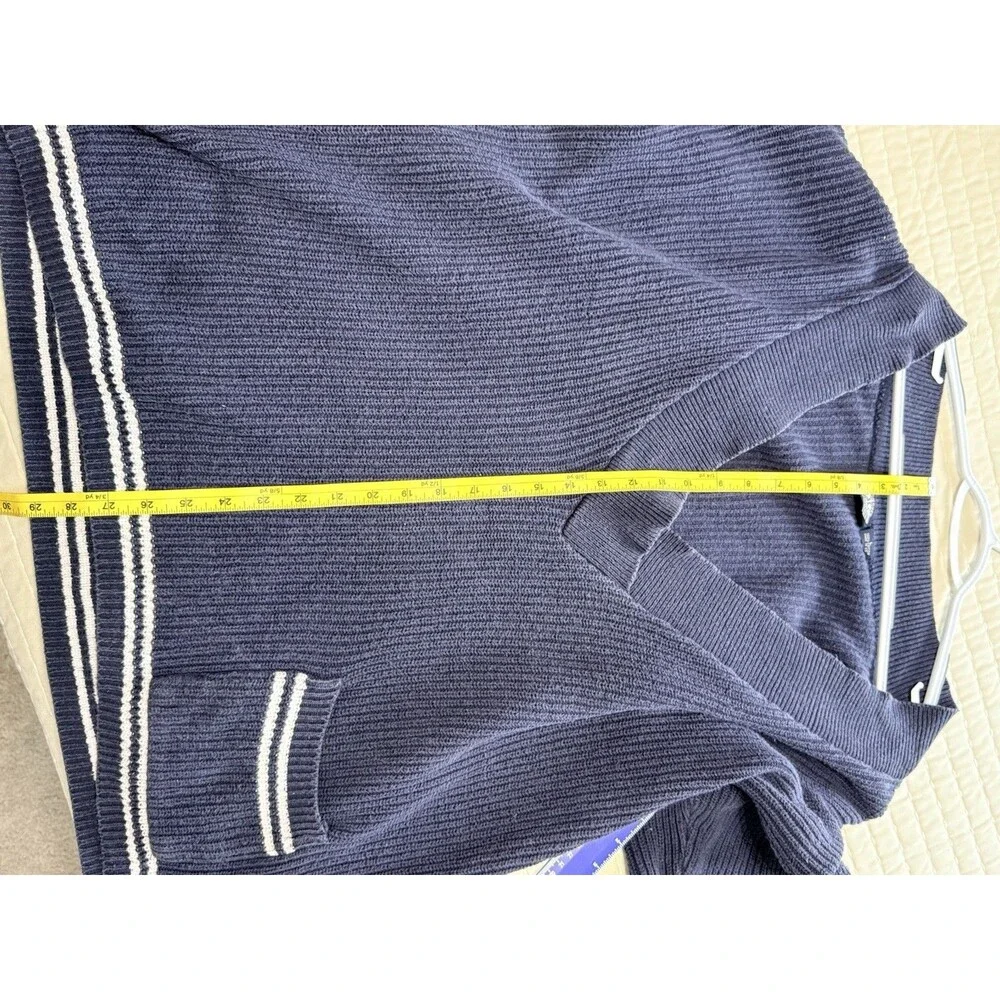 Vintage 1990’s Dockers Levi’s Navy Blue Knit Sweater | Large | 100% Cotton